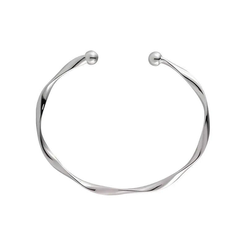 Bracelete Prata Modelo Maelle fundo branco