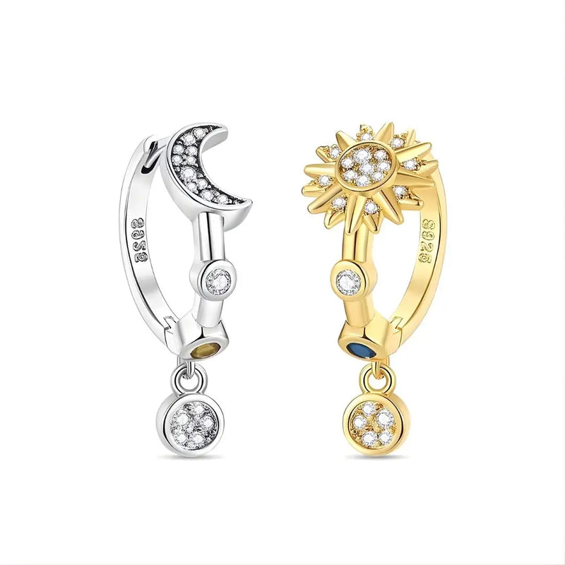 Brinco Feminino Dourado e Prata Modelo Sol e Lua fundo branco