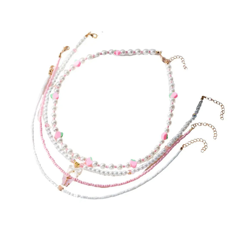 Colar de Micanga Celeste Pink fundo branco