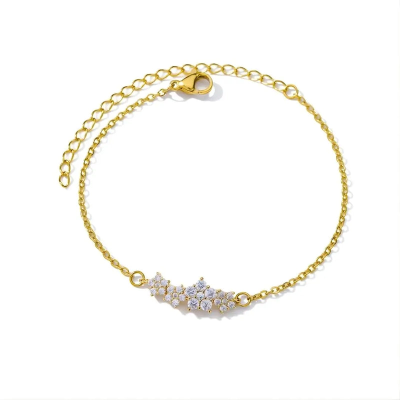 Pulseira Dourada Modelo Fleur fundo branco